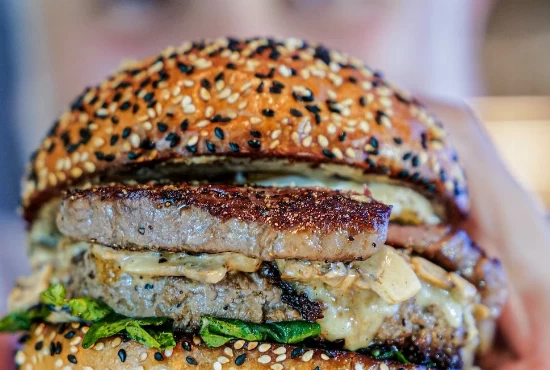 Where to Eat in Lake Tahoe: A Gastronomic Journey Through Culinary Delights